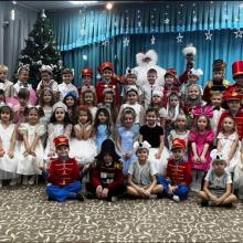 Новогодний утренник в группе " Солнышко"