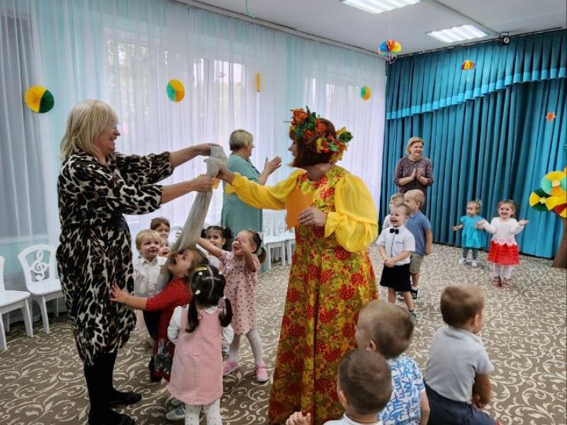 Праздник осени группа "Цветочек"