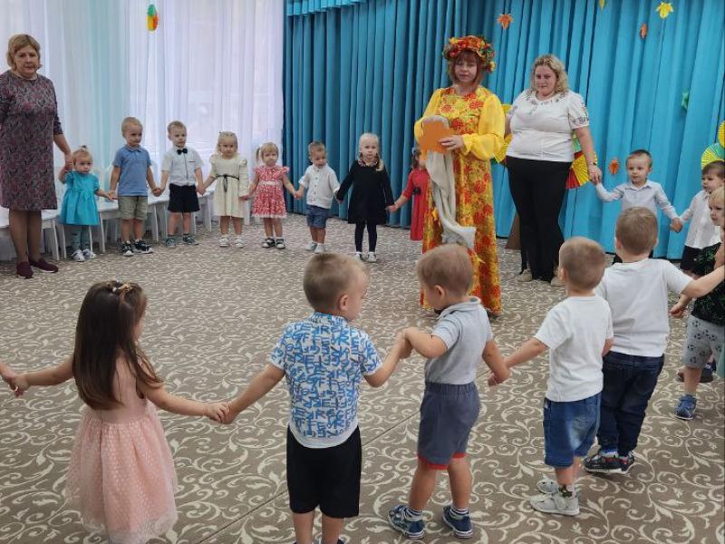 Праздник осени группа "Цветочек"