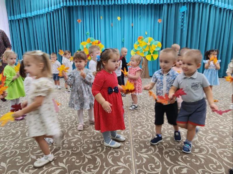 Праздник осени группа "Цветочек"