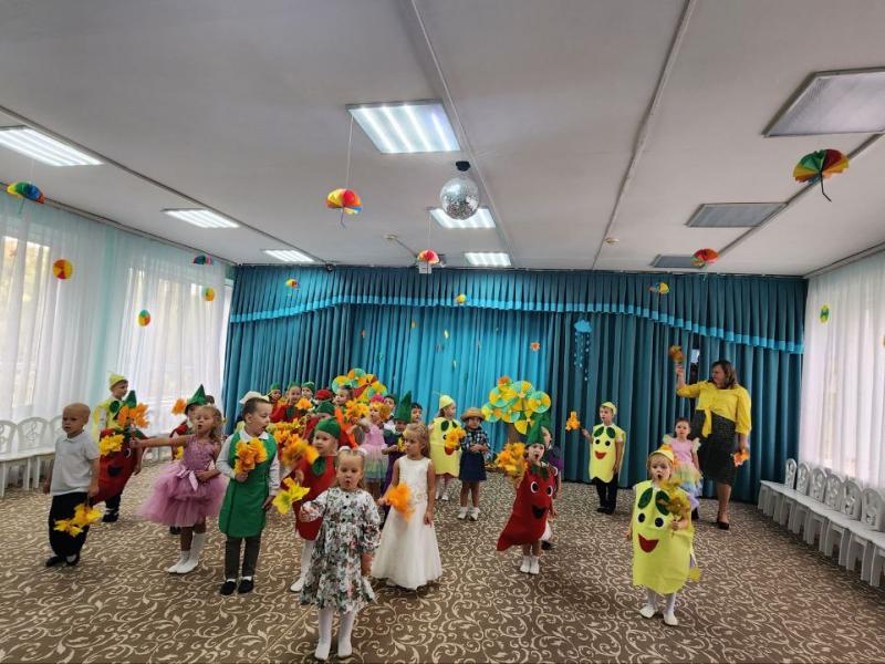 Праздник осени в группе "Звездочка"