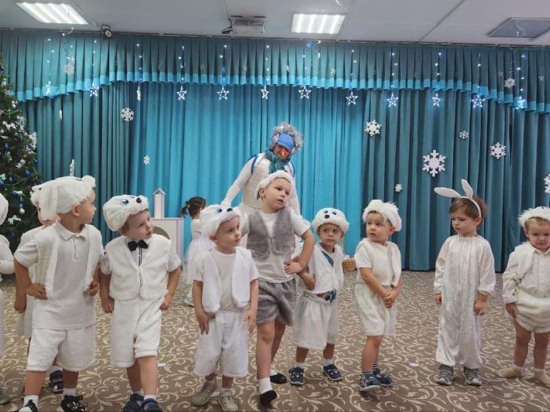 "Новый год у зайчат