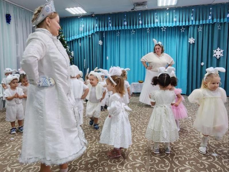 "Новый год у зайчат